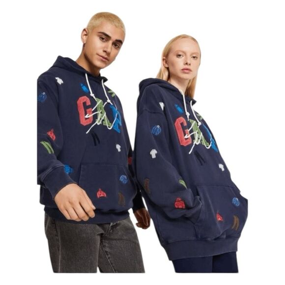 GAP Navy Hoodie with Colorful Graphics - Picture 5 of 16